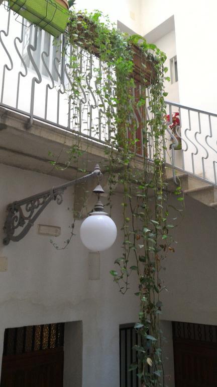 Casa Vacanze Trapani Via Merce Exterior foto